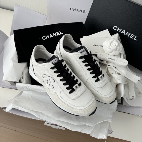 샤넬 25SS CC로고 카프스킨 바스켓 여성 스니커즈 2컬러